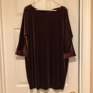 NEW YORK & CO. velvet dress